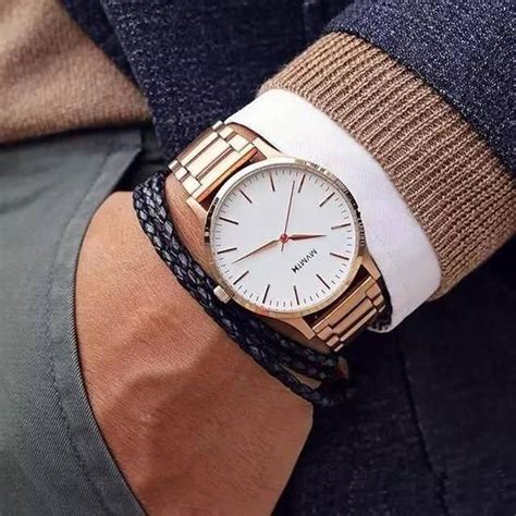 一般男人戴什么手表比较好