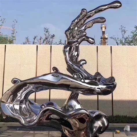 三亚市专业玻璃钢雕塑摆件批发