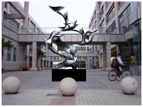 上海城市不锈钢雕塑批量定制