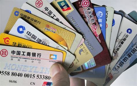 上海工资多少可以申请银行卡
