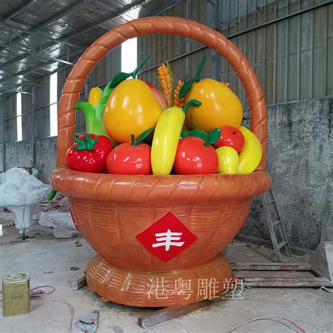 上海玻璃钢仿真水果雕塑定制