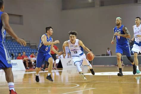 上海篮球队