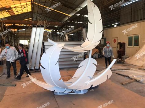 上海组合式玻璃钢雕塑摆件