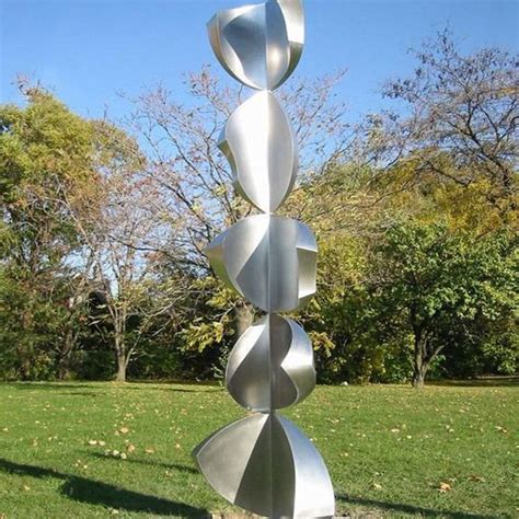 不锈钢抽象概念雕塑