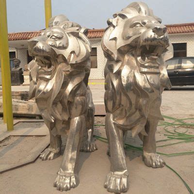 不锈钢狮子雕塑厂家