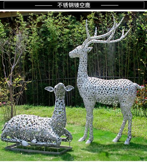 不锈钢现代小鹿雕塑制作