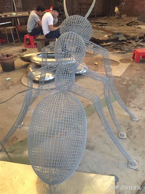 不锈钢蚂蚁雕塑加工厂
