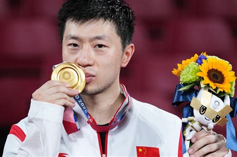 东京奥运中国第一金牌得主