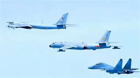 中俄两军人组织联合空中战略巡航
