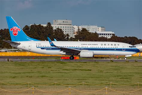 中国南方航空737乌鲁木齐