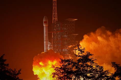 中国成功发射什么卫星运行8年