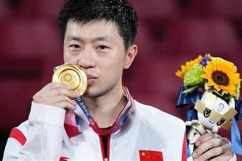 中国第一个获得奥运会金牌的运动员是