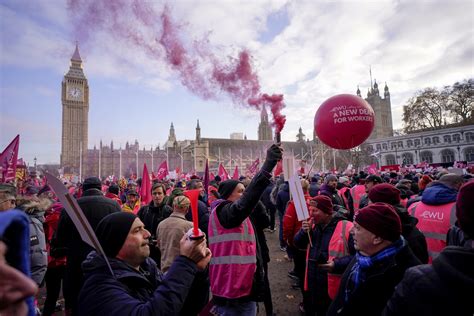 为什么英国敢大罢工