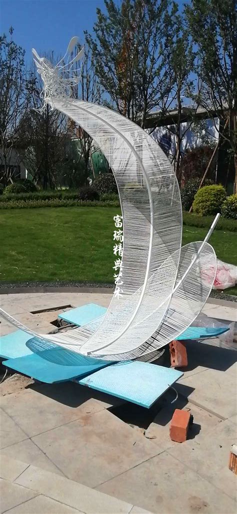 乐山玻璃钢艺术雕塑