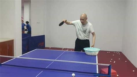 乒乓球横板反手高胶训练方法