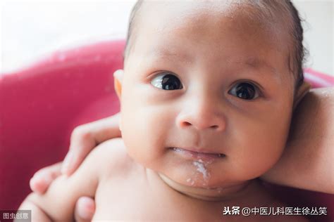 九个月宝宝经常呕吐是怎么回事