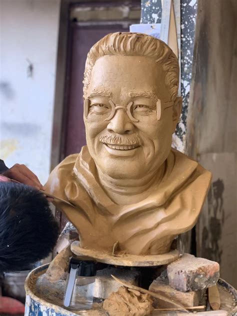 云南名人雕塑设计制作