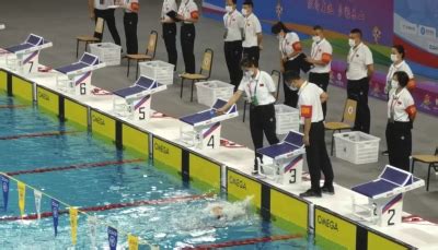 亚运会游泳落水裁判