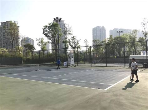 人民广场附近小区哪里有网球场