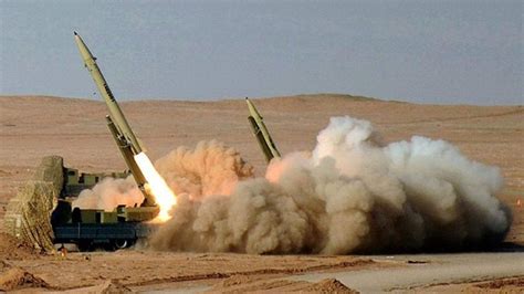 伊朗试射导弹释放危险信号