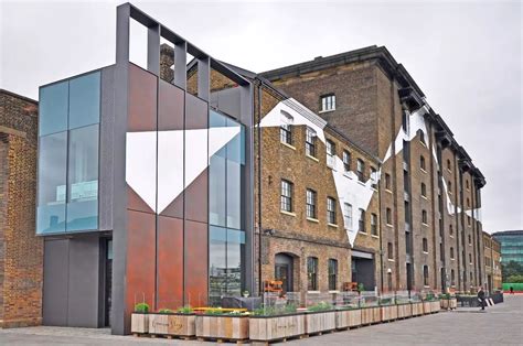 伦敦艺术大学中央圣马丁交互设计