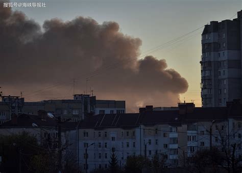 俄军接连空袭乌克兰主要城市