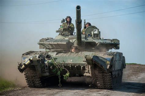 俄缴获的新型坦克