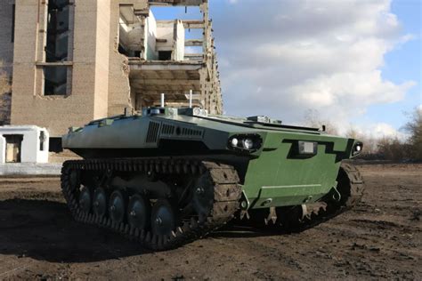 俄罗斯向乌克兰派出战斗机器人