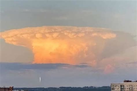 俄罗斯居民拍到蘑菇云