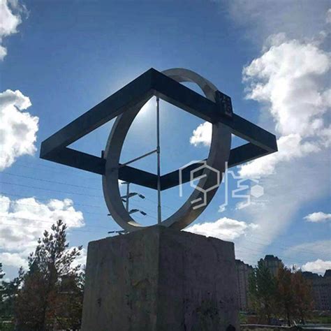 内蒙古玻璃钢雕塑公司