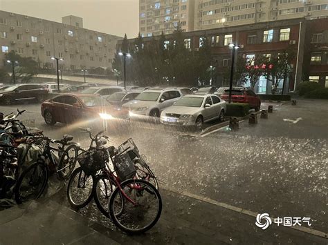 北京海淀暴雨预警
