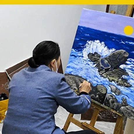 北漂女画家清洁工