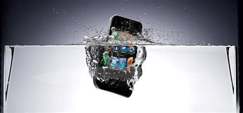 华为手机掉水里开不了机