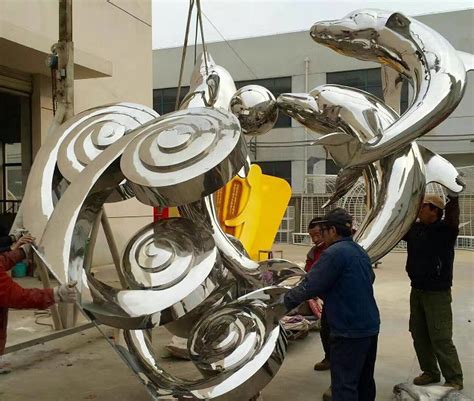 南京不锈钢雕塑制作