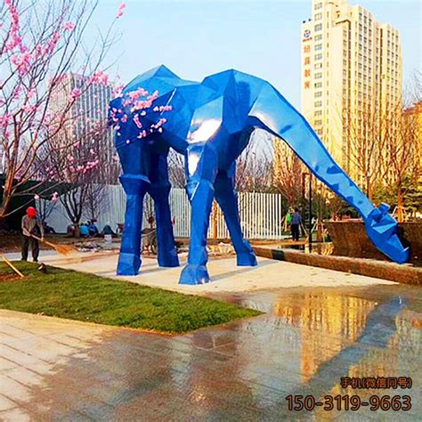 南京大型玻璃钢雕塑价格行情