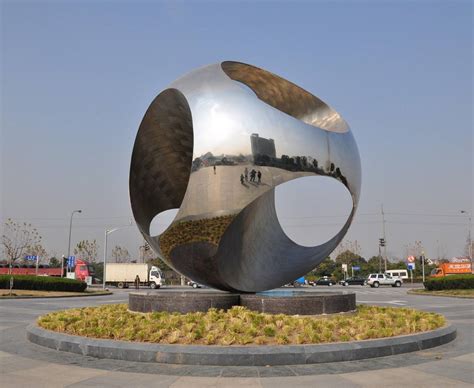 南京大型玻璃钢雕塑工厂