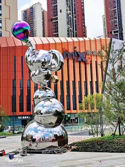 南宁创意玻璃钢雕塑供应商