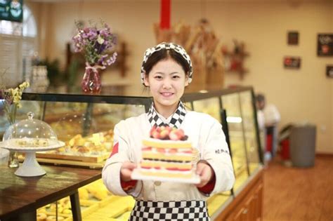 南昌蛋糕师一般月薪多少钱