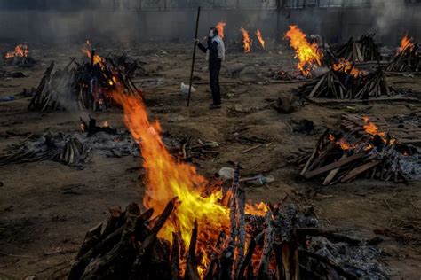 印度火葬场炉子融化
