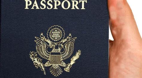 去美国留学必须带护照吗