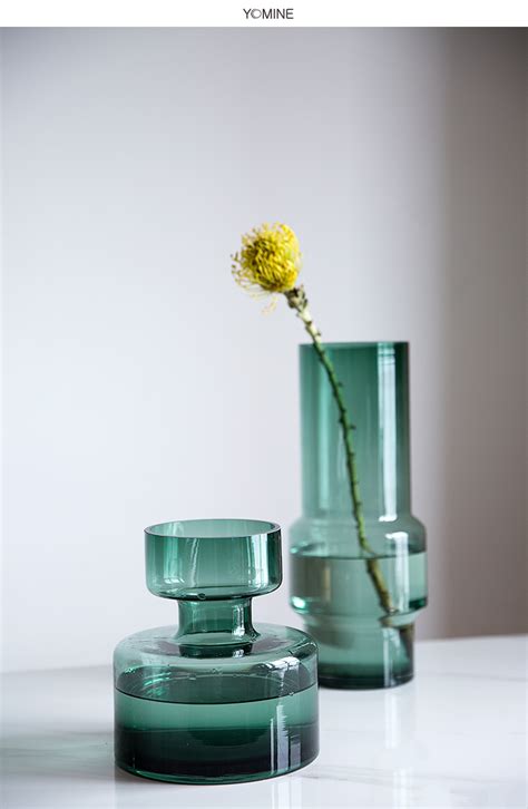 双鸭山玻璃花瓶
