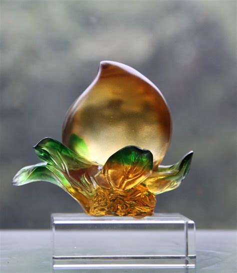 哈尔滨玻璃艺术品摆件图片