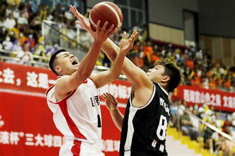 四川自贡篮球明星
