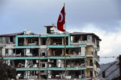 土耳其南部再次发生强震几次了