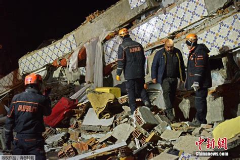 土耳其7.8级地震最新伤亡