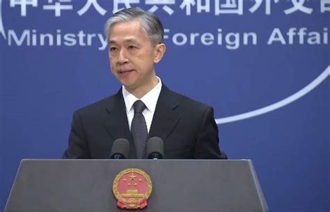 外交部回应制裁12名中国官员报道