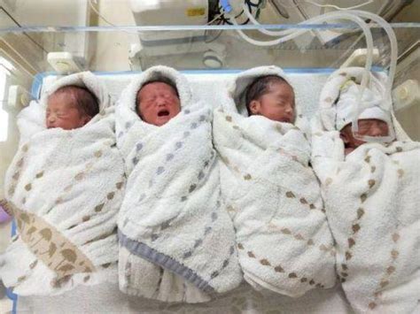 女子产下6胞胎儿子