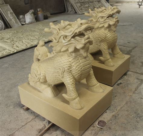 威海砂岩小品雕塑生产