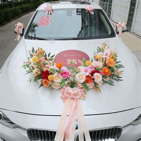 婚车鲜花布置一般多少钱拿下