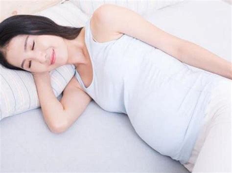 孕妇梦到自己大肚子的样子